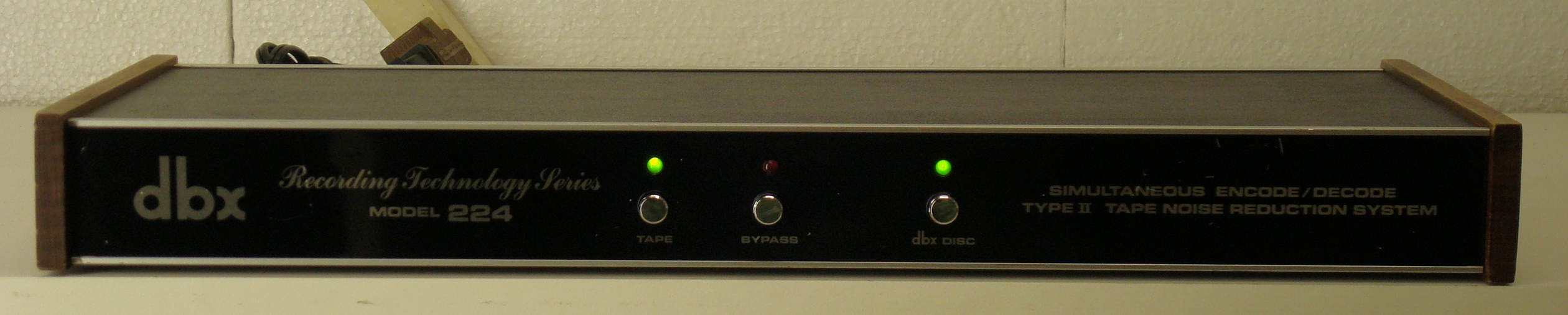 DBX 224 Type ll Noise Reduction System